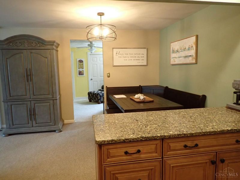 2726 Tihart Way, Beavercreek, OH 45430 Photo 8