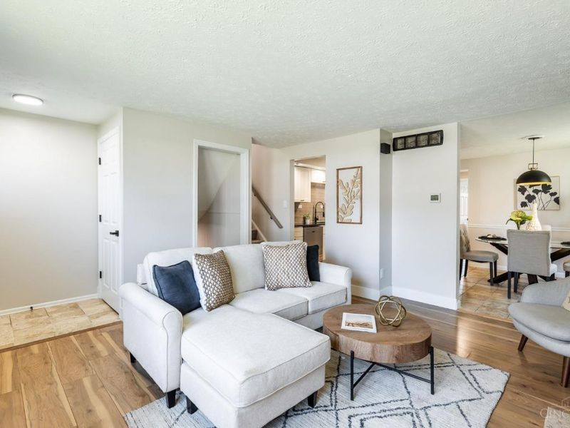 2909 Glenaire Drive, Colerain Township, OH 45251 Photo 5