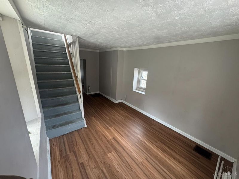 Cincinnati, OH 45214 Photo 11