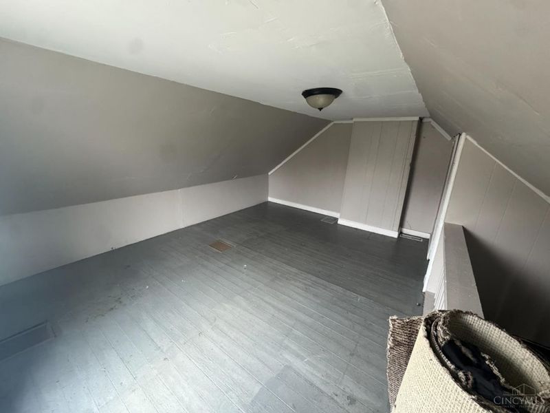 Cincinnati, OH 45214 Photo 12