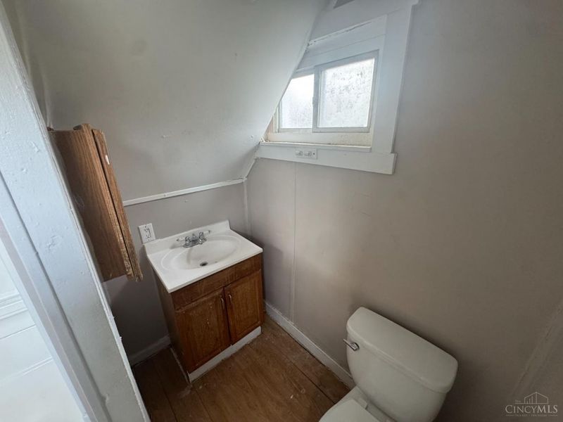 Cincinnati, OH 45214 Photo 4