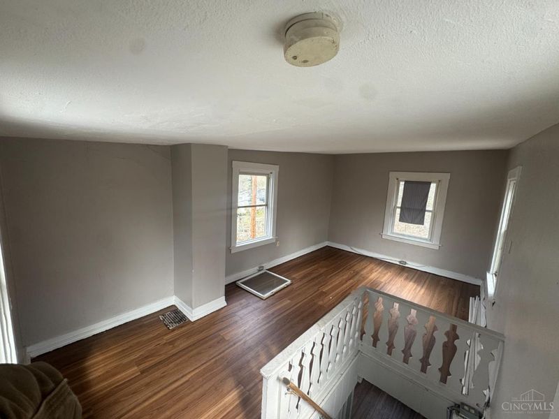 Cincinnati, OH 45214 Photo 5