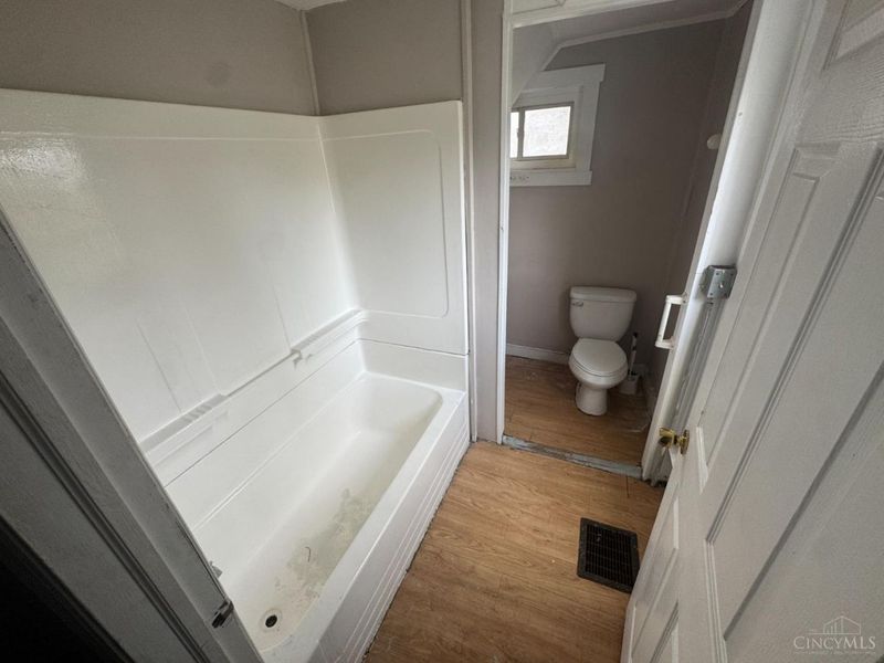 Cincinnati, OH 45214 Photo 6