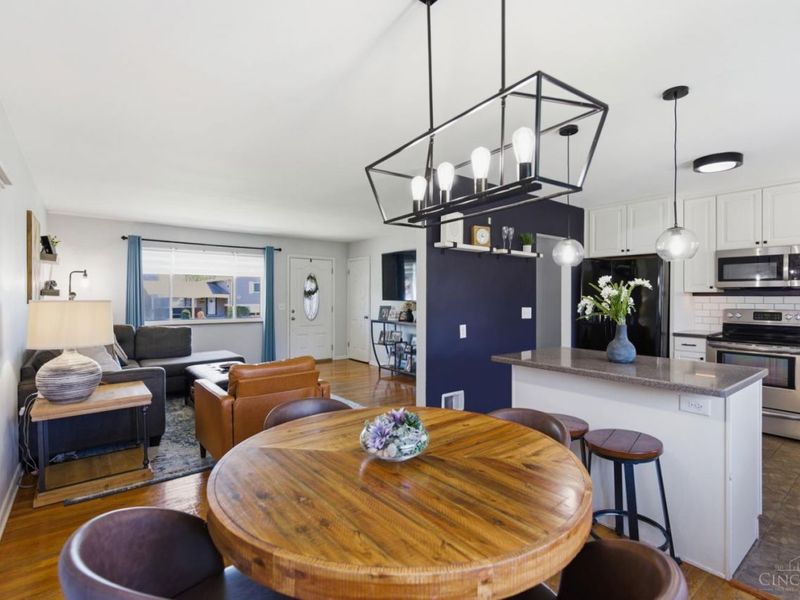 3351 Glenmont Lane, Green Township, OH 45248 Photo 11