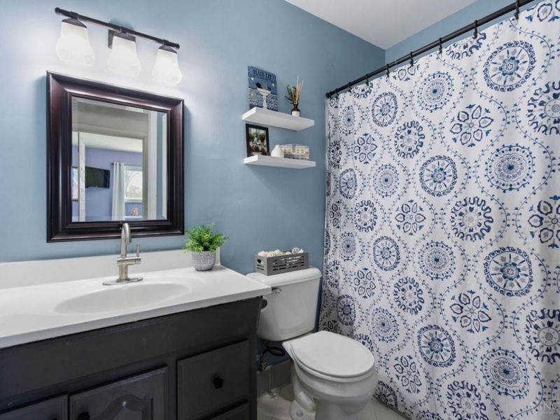 3351 Glenmont Lane, Green Township, OH 45248 Photo 26