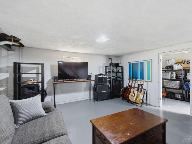 3351 Glenmont Lane, Green Township, OH 45248 Photo 28