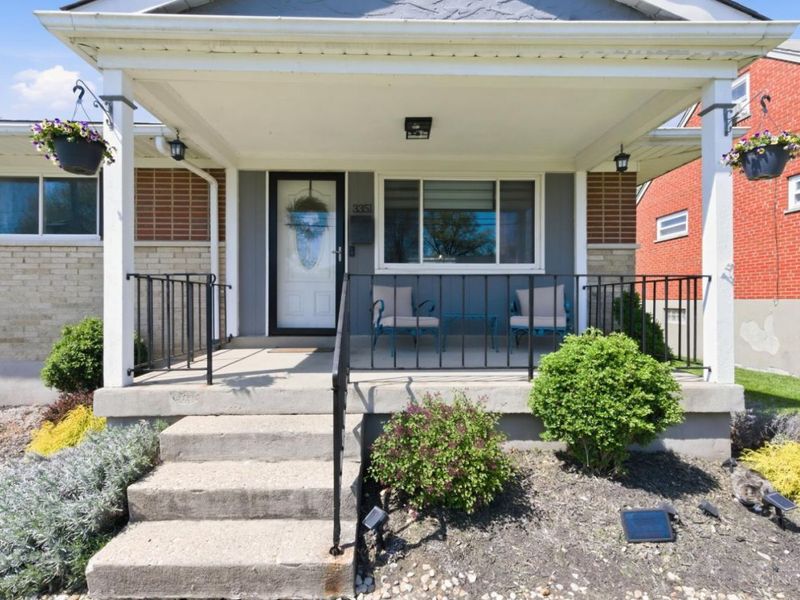 3351 Glenmont Lane, Green Township, OH 45248 Photo 3