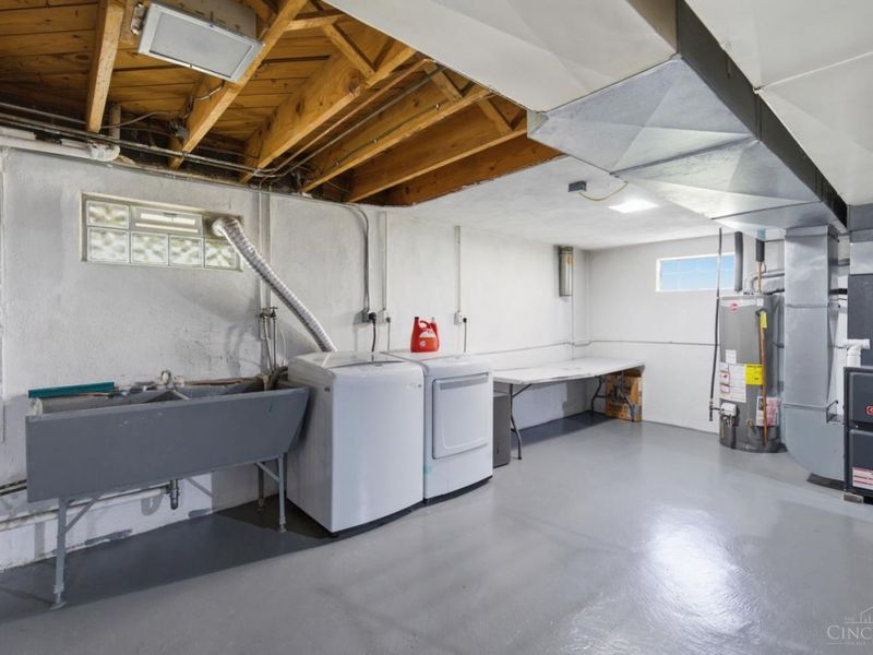 3351 Glenmont Lane, Green Township, OH 45248 Photo 31