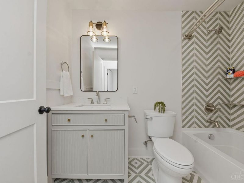 5018 Stewart Avenue, Cincinnati, OH 45227 Photo 32