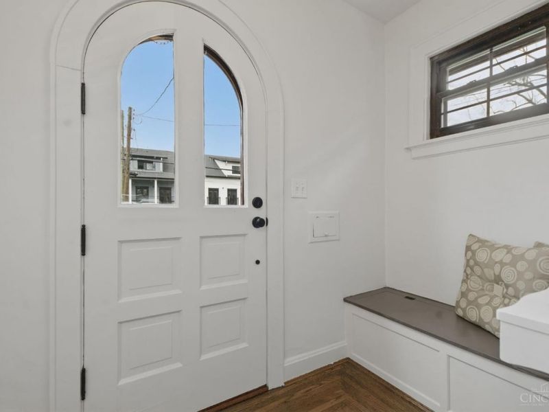 5018 Stewart Avenue, Cincinnati, OH 45227 Photo 5