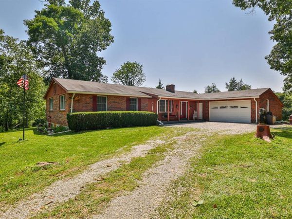 12800 Akes Road, Moores Hill, IN 47032