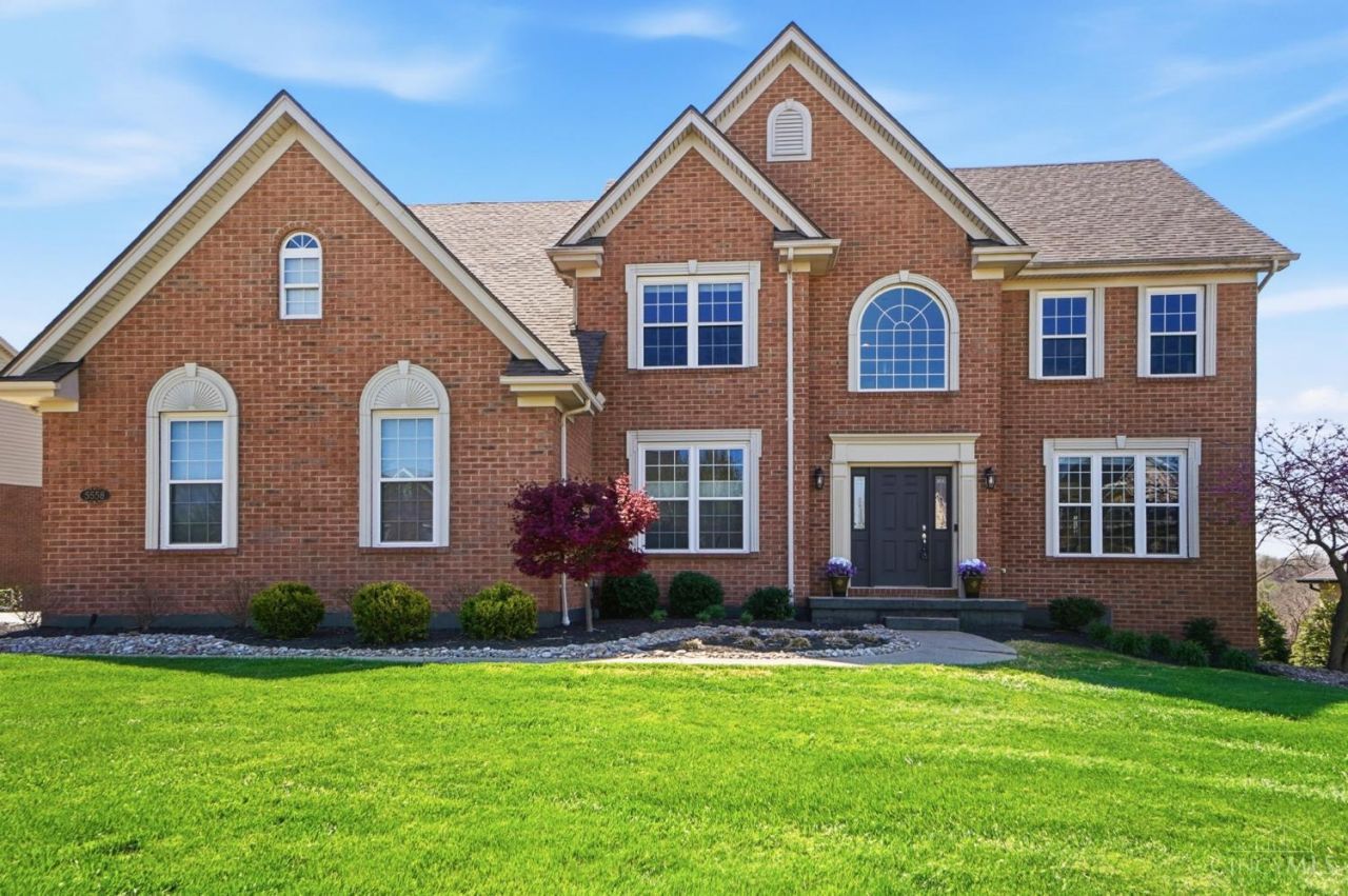 5558 Eden Ridge Drive, Green Township, OH 45247 Main Photo