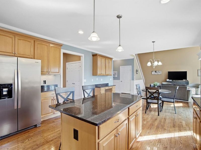 5558 Eden Ridge Drive, Green Township, OH 45247 Photo 10