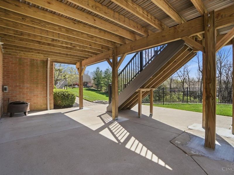 5558 Eden Ridge Drive, Green Township, OH 45247 Photo 35