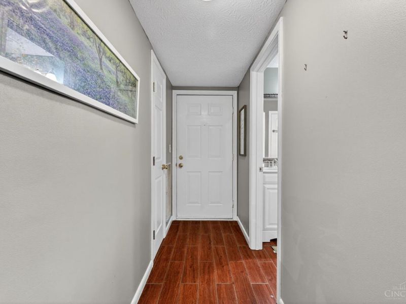 4281 Defender Drive, Unit 104, Colerain Township, OH 45252 Photo 2