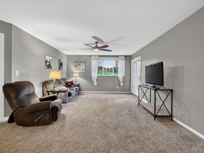 4281 Defender Drive, Unit 104, Colerain Township, OH 45252 Photo 3