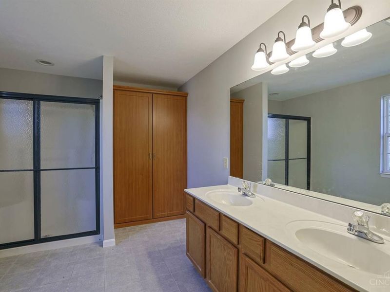 817 Neeb Road, Unit 5, Delhi Twp, OH 45233 Photo 14