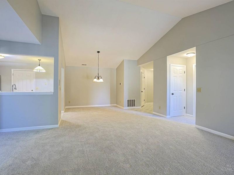 817 Neeb Road, Unit 5, Delhi Twp, OH 45233 Photo 6