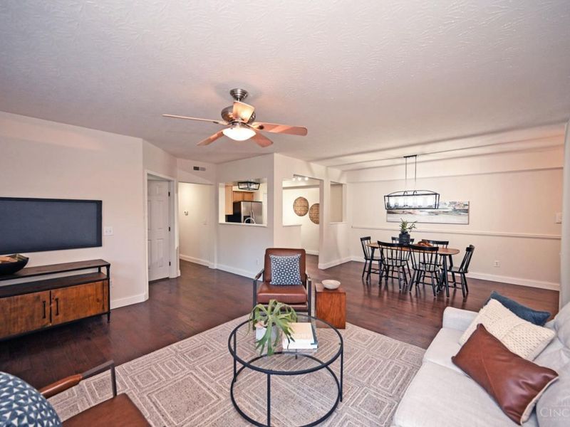 250 Postoak Lane, Unit I, Milford, OH 45150 Photo 14