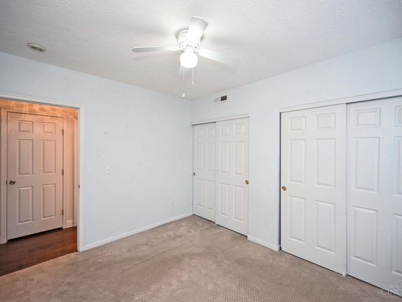 250 Postoak Lane, Unit I, Milford, OH 45150 Photo 27