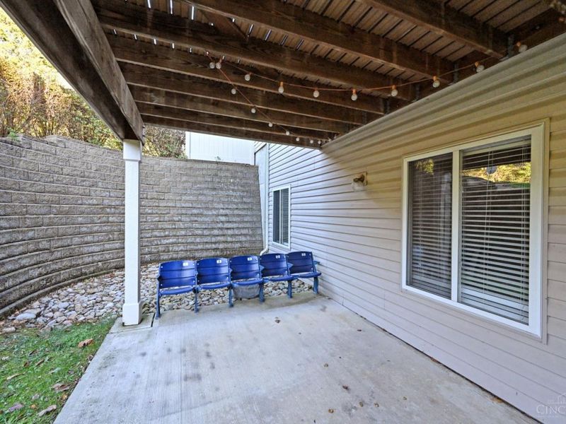 250 Postoak Lane, Unit I, Milford, OH 45150 Photo 34