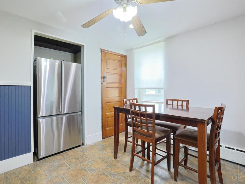 448 Riddle Road, Cincinnati, OH 45220 Photo 16