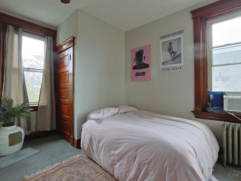 448 Riddle Road, Cincinnati, OH 45220 Photo 21