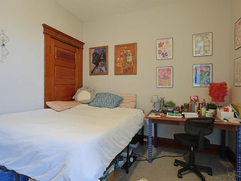 448 Riddle Road, Cincinnati, OH 45220 Photo 42