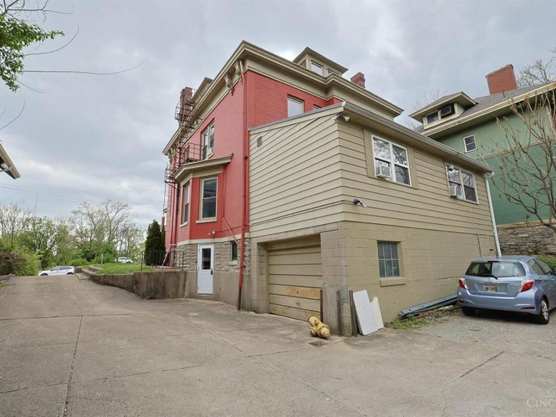 448 Riddle Road, Cincinnati, OH 45220 Photo 44