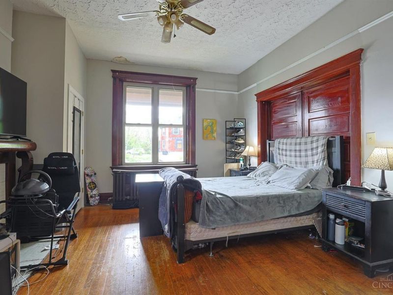 448 Riddle Road, Cincinnati, OH 45220 Photo 7