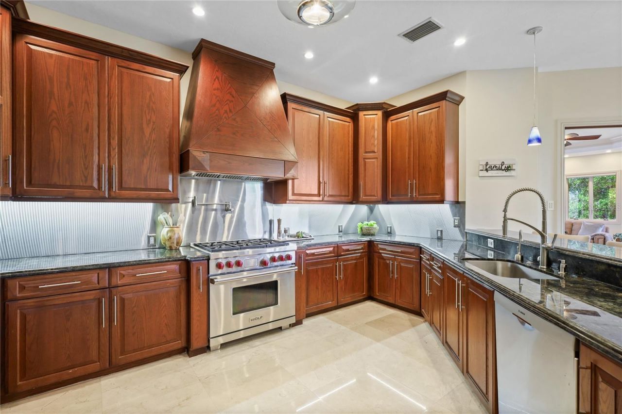 7158 Hawks Harbor Circle, Bradenton, FL 34207 Photo