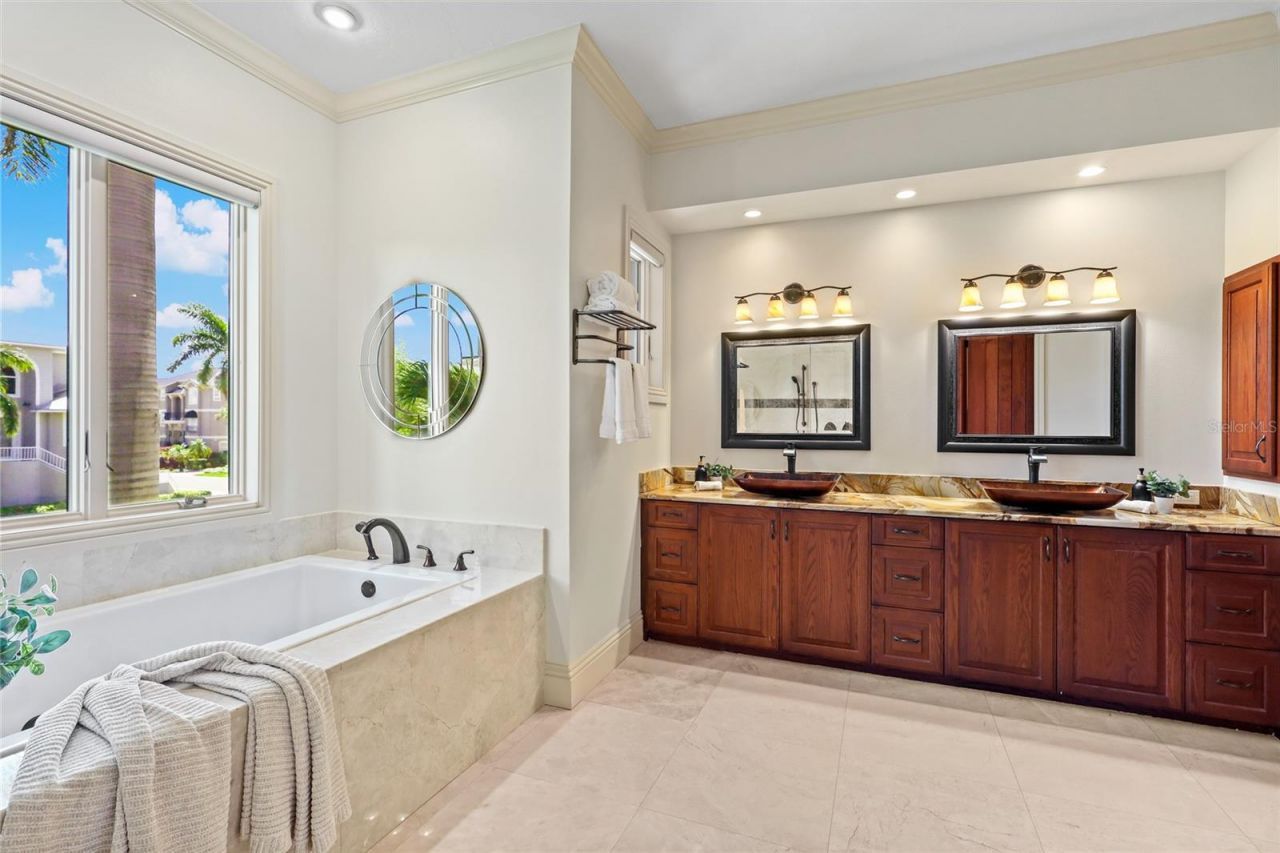 7158 Hawks Harbor Circle, Bradenton, FL 34207 Photo