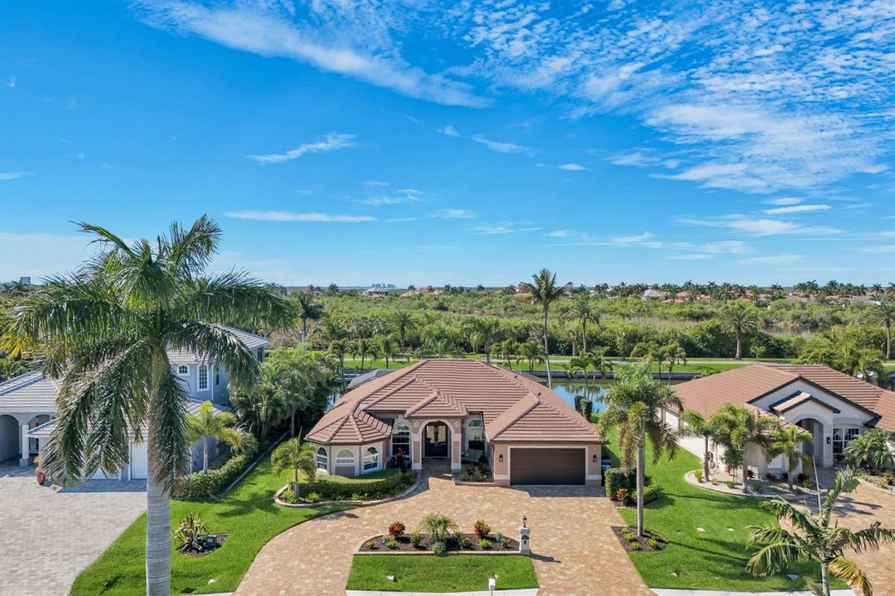 2022 El Dorado Parkway W, Cape Coral, FL 33914 Photo
