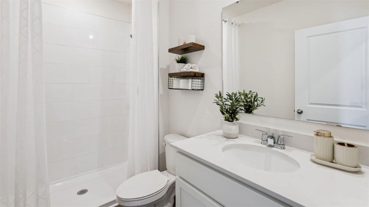 5018 Marshelder Street , Apopka, FL 32712 Photo