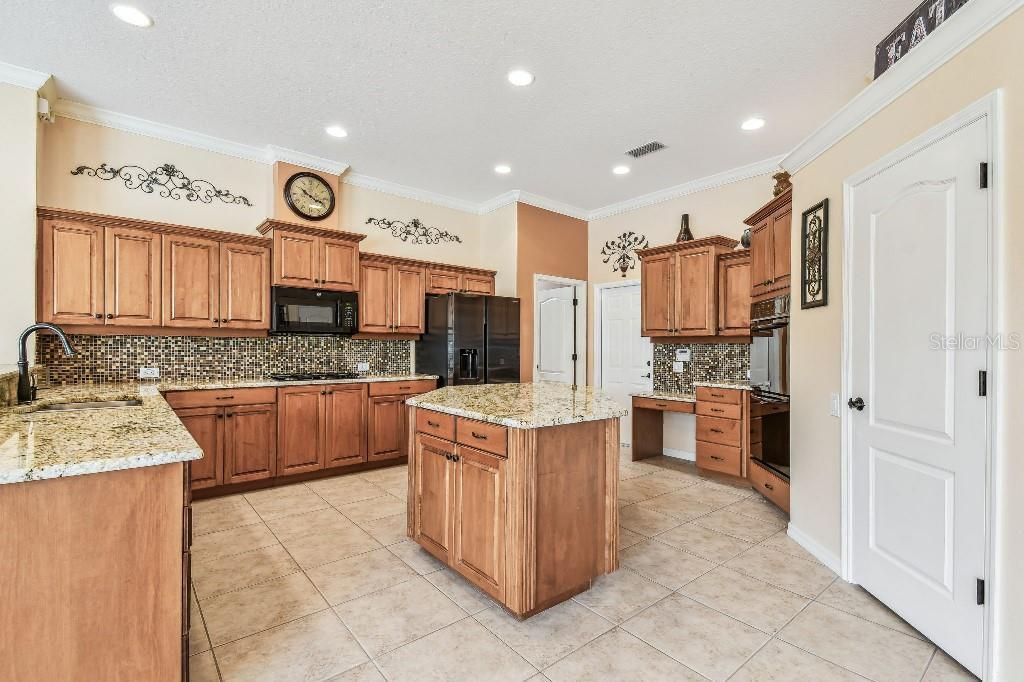 17923 Arbor Haven Drive , Tampa, FL 33647 Photo