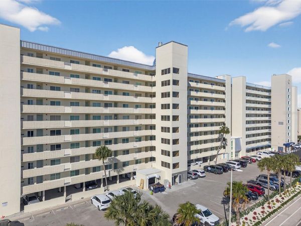 20000 GULF BOULEVARD, Unit 305, INDIAN SHORES, FL 33785