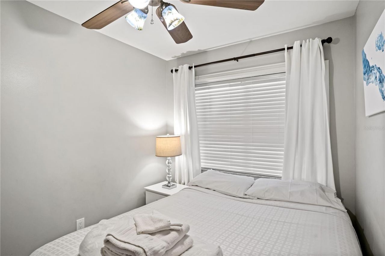 20000 Gulf Boulevard, Unit 305, Indian Shores, FL 33785 Photo