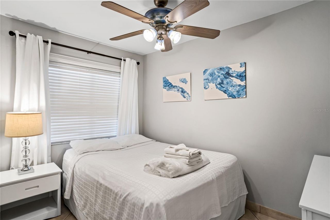 20000 Gulf Boulevard, Unit 305, Indian Shores, FL 33785 Photo