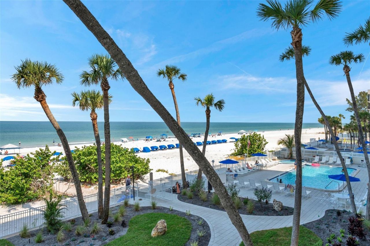 20000 Gulf Boulevard, Unit 305, Indian Shores, FL 33785 Photo