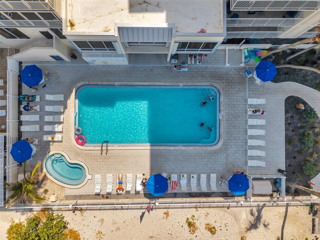 20000 Gulf Boulevard, Unit 305, Indian Shores, FL 33785 Photo