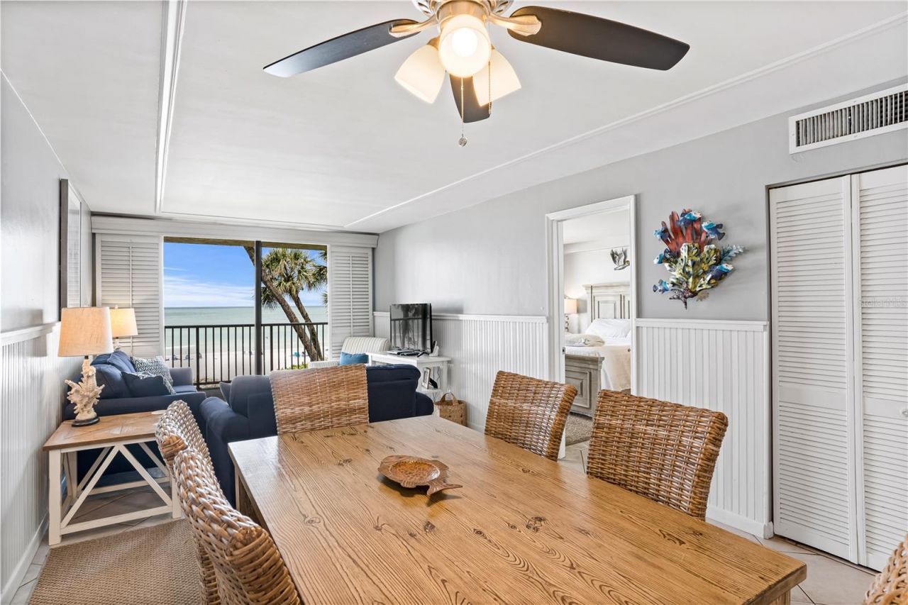 20000 Gulf Boulevard, Unit 305, Indian Shores, FL 33785 Photo
