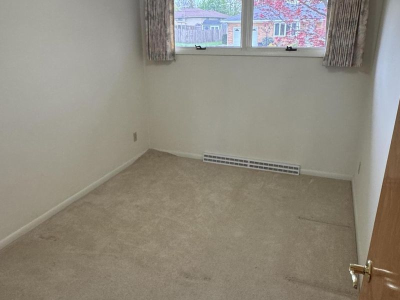 4841 Chippendale Drive, Springfield, OH 45503 Photo 23