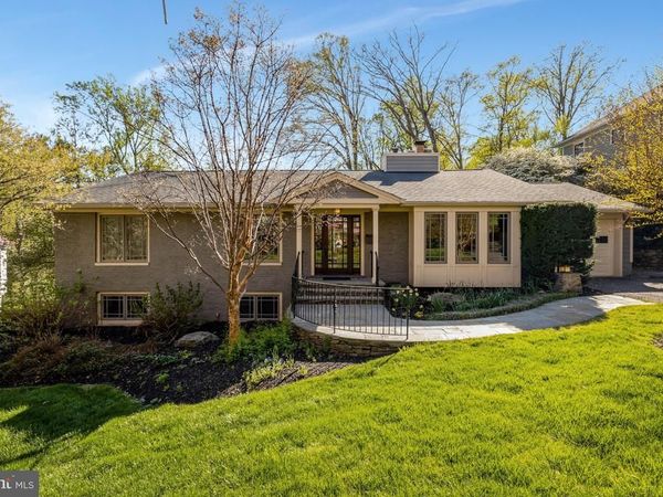 1432 WAGGAMAN CIRCLE, MCLEAN, VA 22101