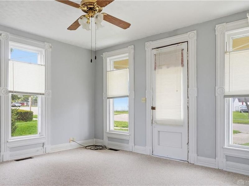 524 S Springfield Street, Saint Paris, OH 43072 Photo 5