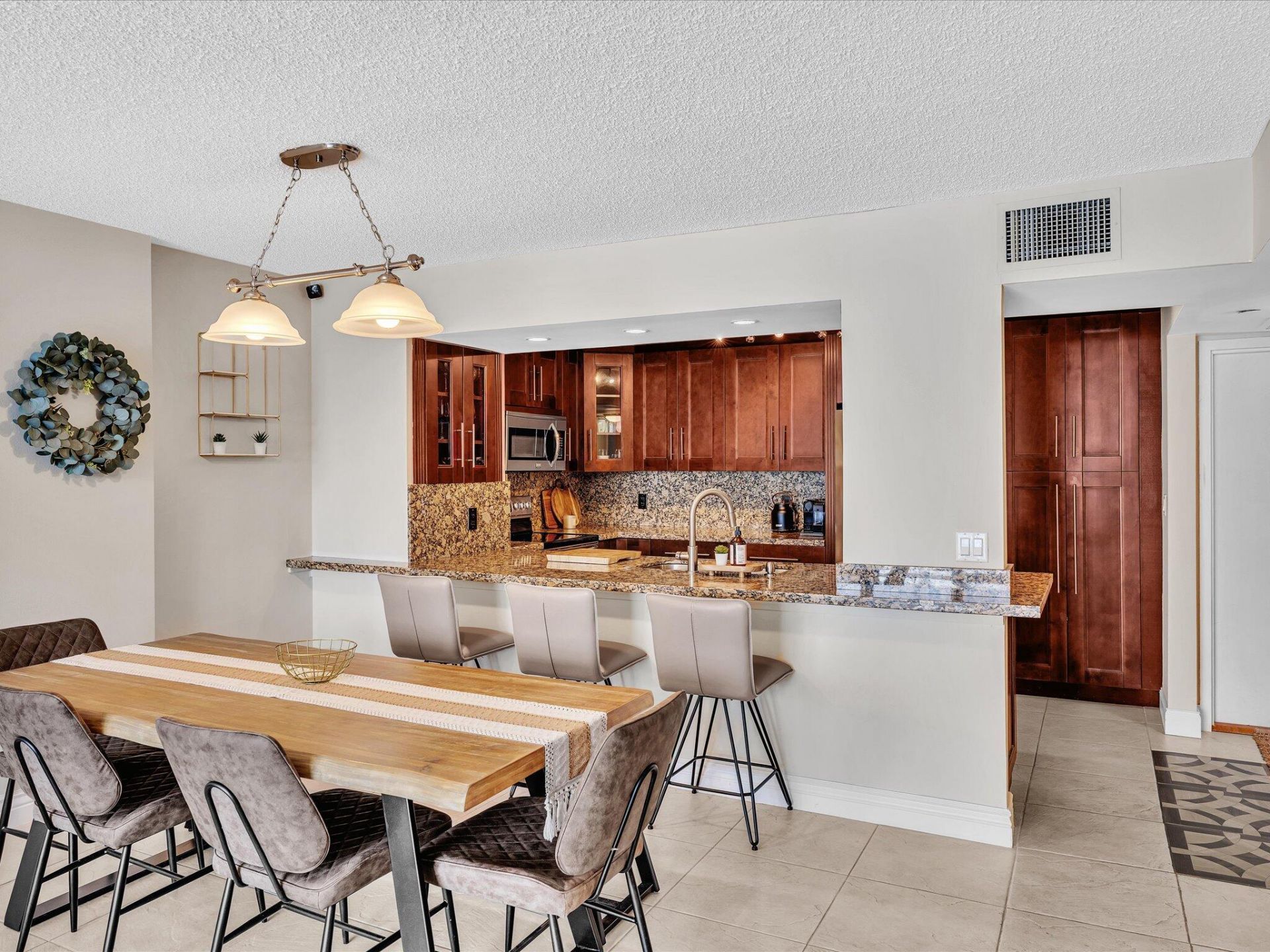 1150 Hillsboro Mile, Unit 1008, Hillsboro Beach, FL 33062 Photo