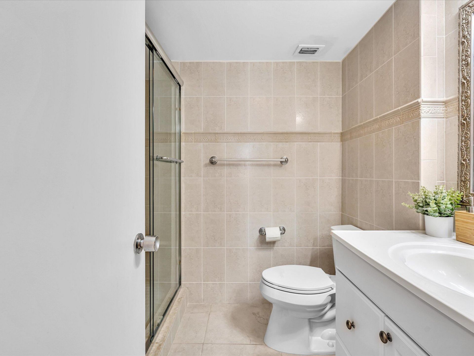 1150 Hillsboro Mile, Unit 1008, Hillsboro Beach, FL 33062 Photo