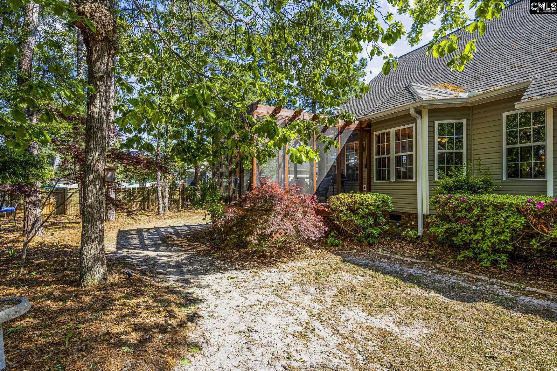 93 Falling Leaf Lane  Photo 41