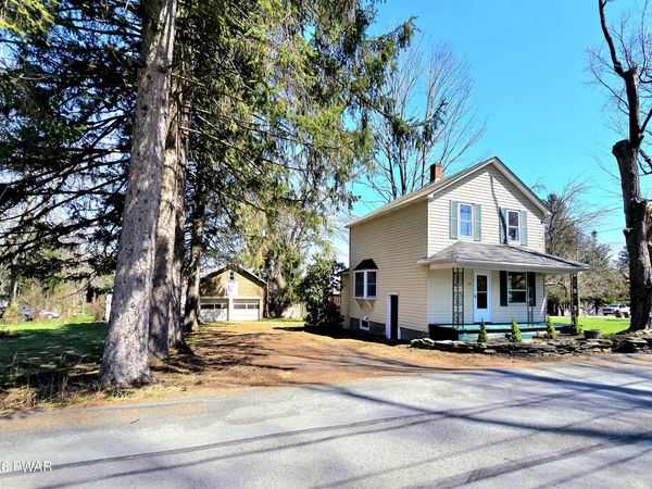 134 Florence Street, Waymart, PA 18472