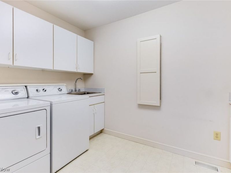 140 Hogan Lane, Warren, OH 44484 Photo 25