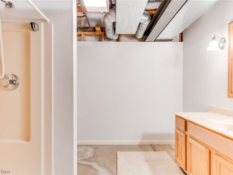 140 Hogan Lane, Warren, OH 44484 Photo 28